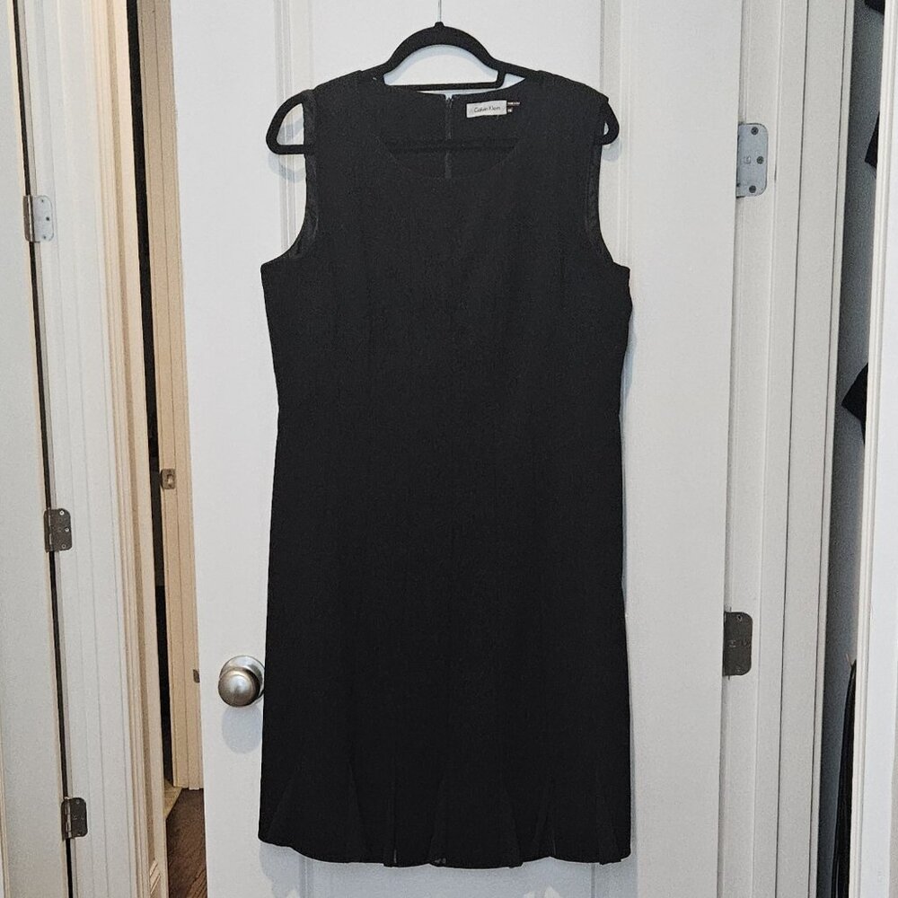 CALVIN KLEIN black dress, lined, 16, sleeveless, unique!